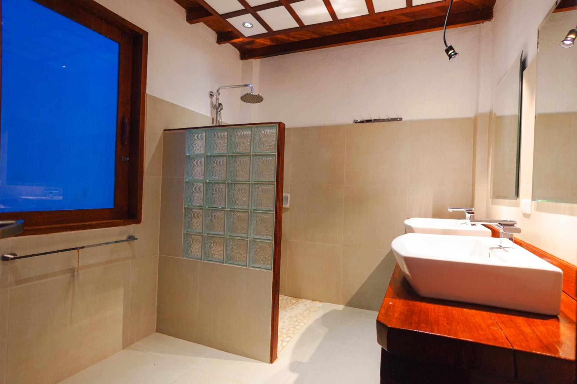 โดลาร็อก บีช รีสอร์ต Hotel เอลนิโด ห้อง รูปภาพ