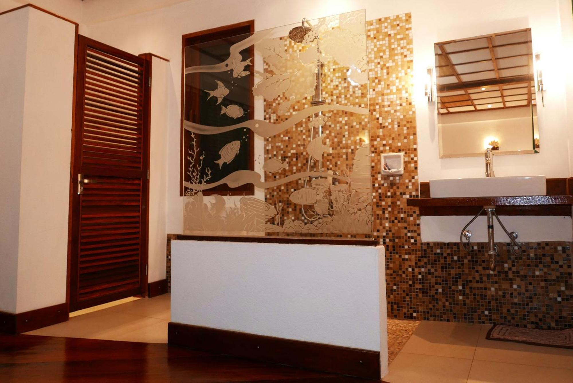 โดลาร็อก บีช รีสอร์ต Hotel เอลนิโด ห้อง รูปภาพ