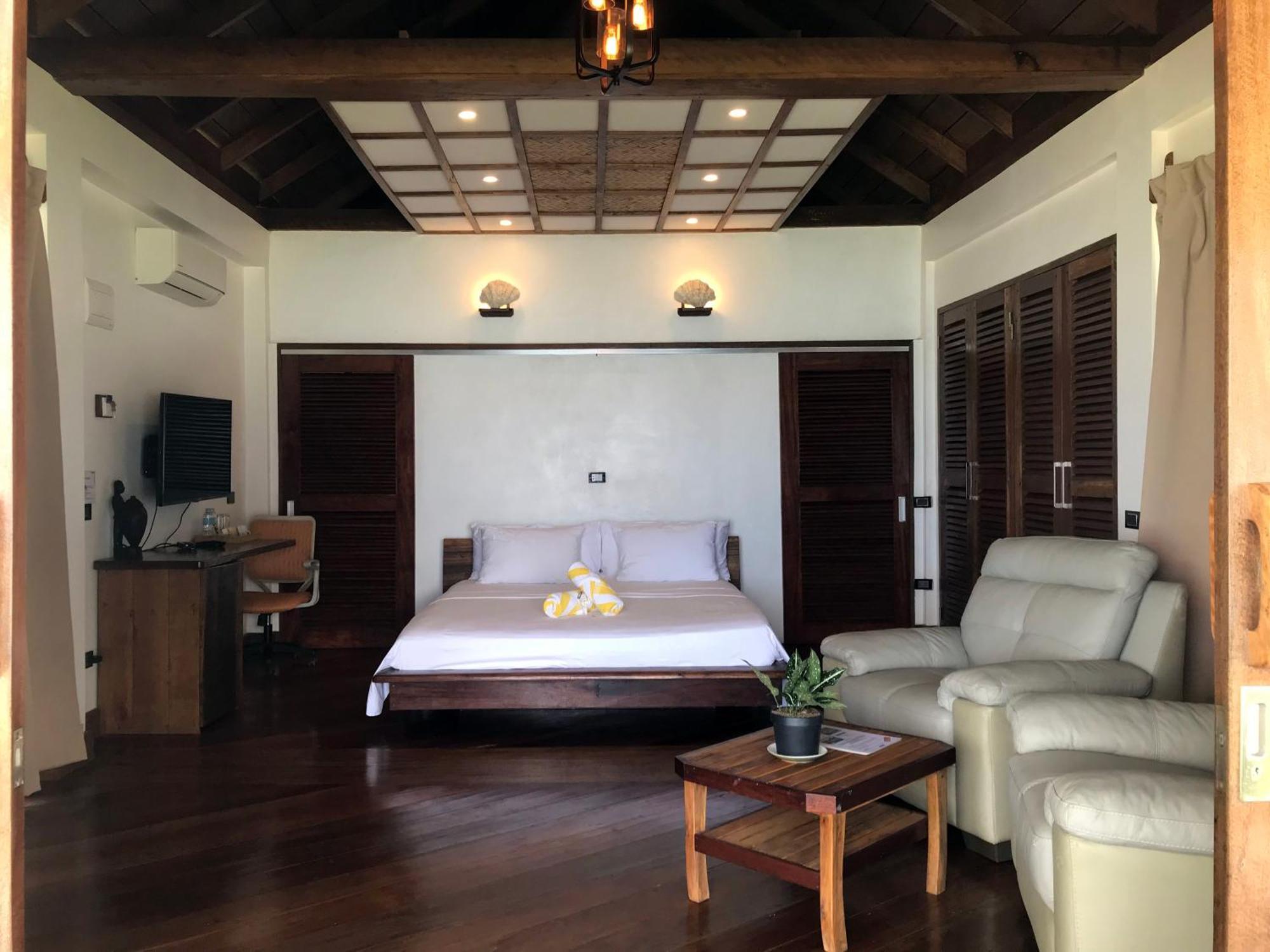 โดลาร็อก บีช รีสอร์ต Hotel เอลนิโด ห้อง รูปภาพ