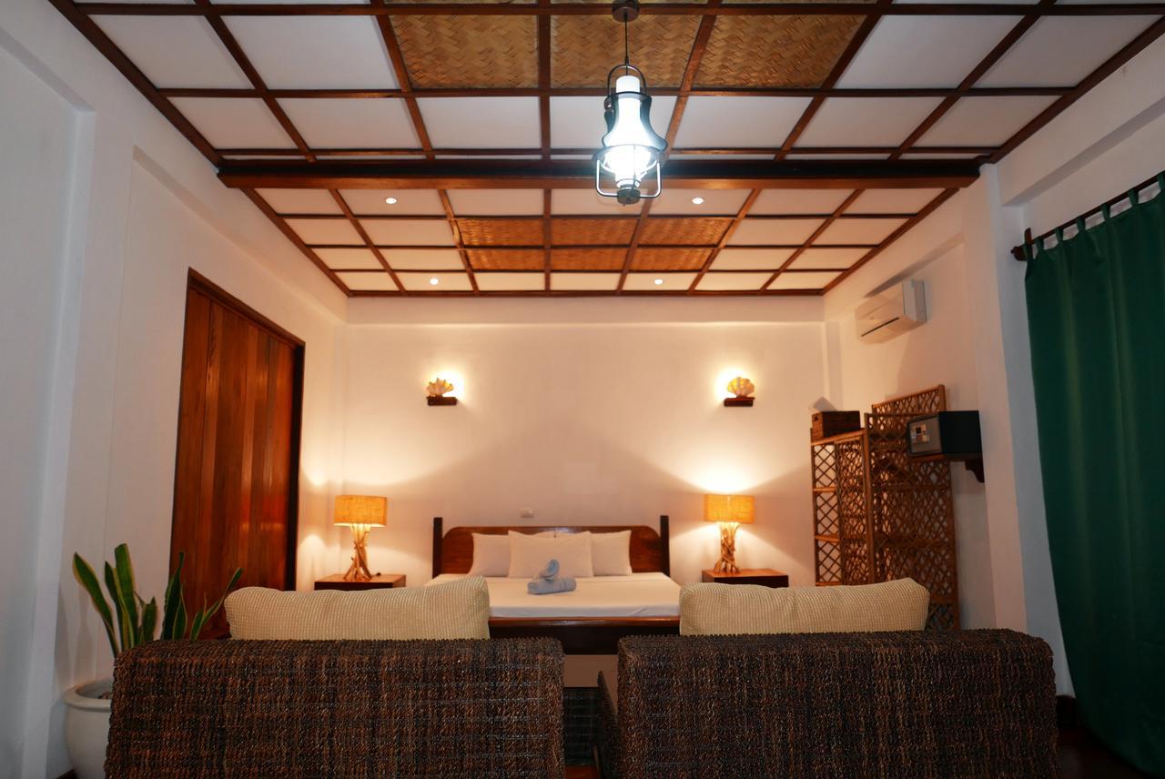 โดลาร็อก บีช รีสอร์ต Hotel เอลนิโด ภายนอก รูปภาพ